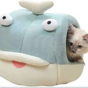 Fish Shaped Cat Cave Bed Hideaway Plush Pet Igloo Blue Creme Indoor Kitten